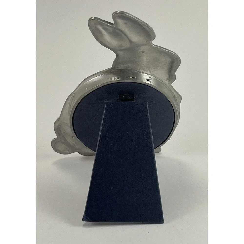 Vintage Seagull Pewter Bunny Frame Rabbit 2